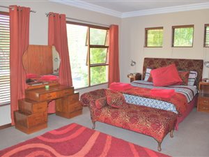 1 Bedroom House in Silver Lakes Golf Estate