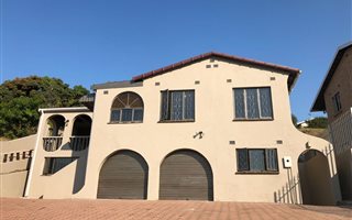 5 Bedroom House in Hippo Road