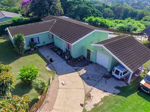4 Bedroom House in Highland Hills