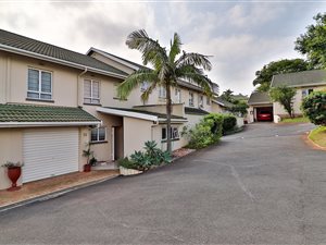 3 Bed Townhouse in Somerset Park