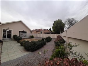 6 Bed House in Pioneer Park