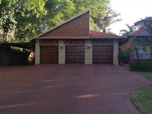 5 Bed House in Ninapark