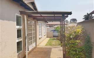 3 Bedroom Simplex in Dayanglen