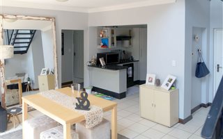2 Bedroom Apartment in Lonehill