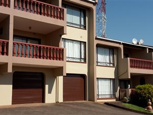 2 Bed Apartment in Port Edward