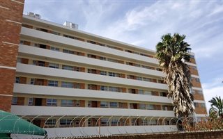 2 Bedroom Flat in Jansendal