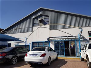 4000 m² Industrial space in Wynberg Upper