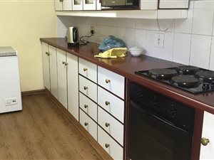 3 Bed Townhouse in Aston Manor