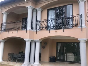 4 Bed Duplex in Umhlali Golf Estate