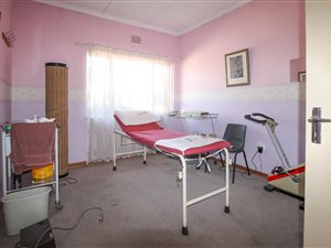 3 Bed House in Fishers Hill