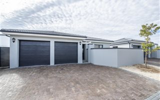 3 Bedroom House in Bonnie Brae