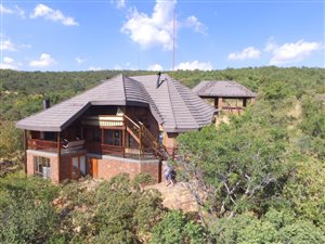 2 Bed House in Mabalingwe Nature Reserve