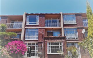 3 Bedroom Townhouse in Florida Hills