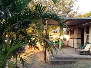 2 Bed Townhouse in Illovo Glen