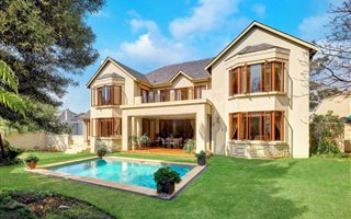 4 Bedroom Cluster in Melrose North