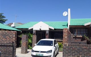 3 Bedroom Townhouse in Geelhoutpark