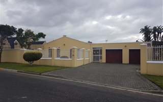 3 Bedroom House in Penlyn Estate