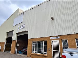 1300 m² Industrial space in Meadowdale