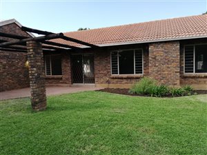 3 Bed House in Theresa Park