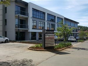 80 m² Commercial space in Cascades