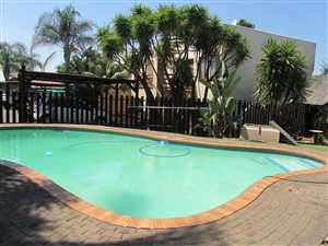 2 Bed Apartment in Rangeview