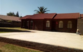 3 Bedroom House in Brakpan North