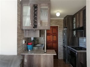 3 Bed House in Rosslyn