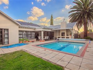 3 Bed House in Farrarmere