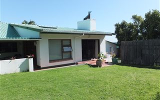 3 Bedroom House in Humansdorp