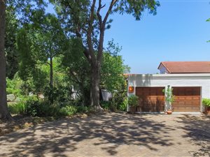 5 Bed House in Briza