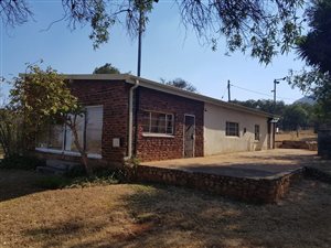 2 ha Farm in Hartbeespoort Dam
