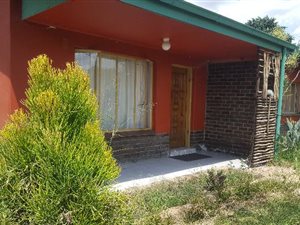 4 Bed House in Hermanstad