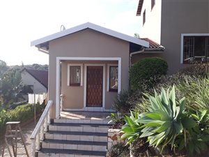 2 Bed Garden Cottage in Park Hill