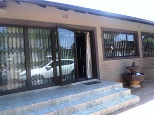 3 Bedroom House in Hazel Park