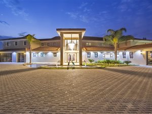 6 Bed House in Mooikloof Equestrian Estate