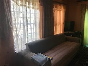 3 Bed House in Malibu Village