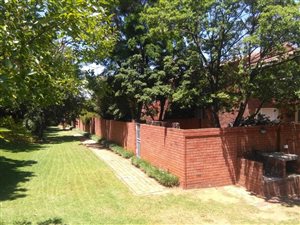 2 Bed Apartment in Northcliff