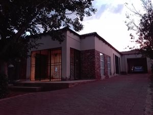 3 Bed House in Ikageng