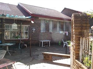 2 ha Farm in Valley Settlements AH