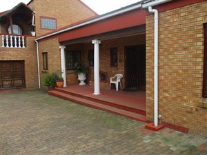 5 Bed House in Kuilsriver