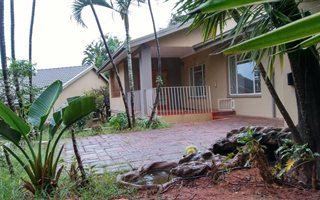 4 Bedroom House in Protea Park