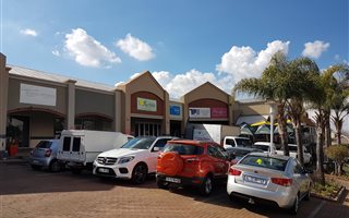 59 m² Commercial space in Moreleta Park
