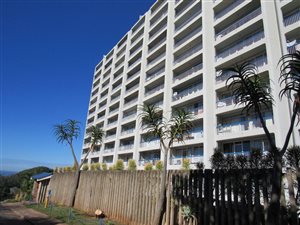 2 Bed Apartment in Amanzimtoti
