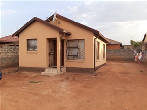 2 Bed House in Birch Acres