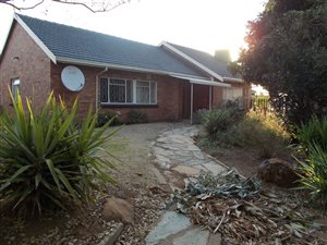 3 Bed House in Nigel Central