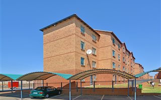 2 Bedroom Apartment in Atteridgeville