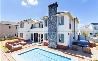 4 Bedroom House in Val de Vie
