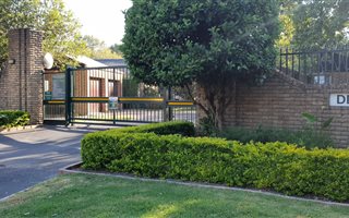 2 Bedroom Townhouse in Die Rand
