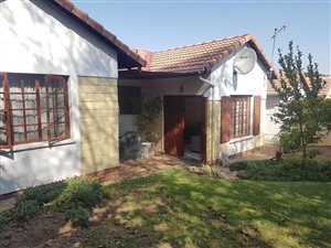 2 Bed House in Halfway Gardens