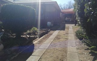 3 Bedroom House in Cyrildene